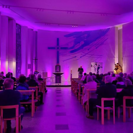 Spectrum Kirche Exerzitien-Und Bildungshaus Auf Mariahilf Pasawa Zewnętrze zdjęcie
