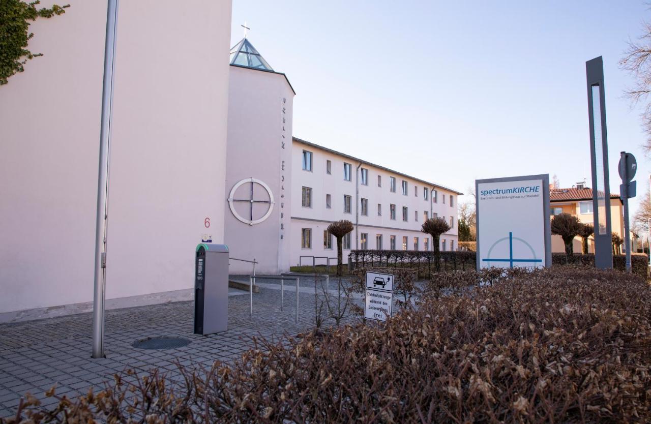 Spectrum Kirche Exerzitien-Und Bildungshaus Auf Mariahilf Pasawa Zewnętrze zdjęcie